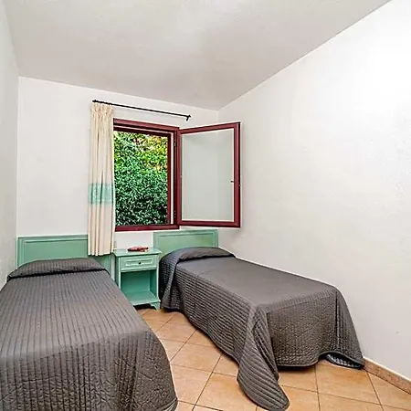 La Tartaruga Con Piscina Hotel